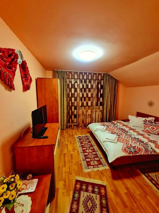 Hotel Pensiunea Sanziana Oradea Exteriér fotografie